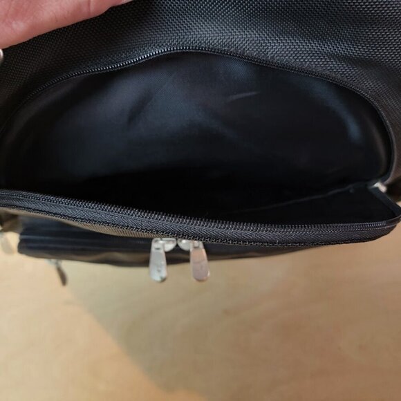 Travelon Tools of the Trade Case - Great Backpack - Stay Super Organized - NWT - Picture 9 of 15